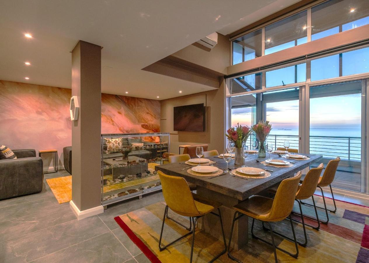Serviced Penthouse, 100k Gemstone Display, Ensuite Apartamento *